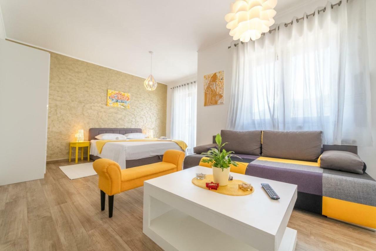 Villa Nave Zaton  Exteriör bild
